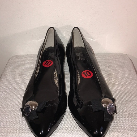 Coach flat patent leather shoes size 10. - Picture 1 of 8